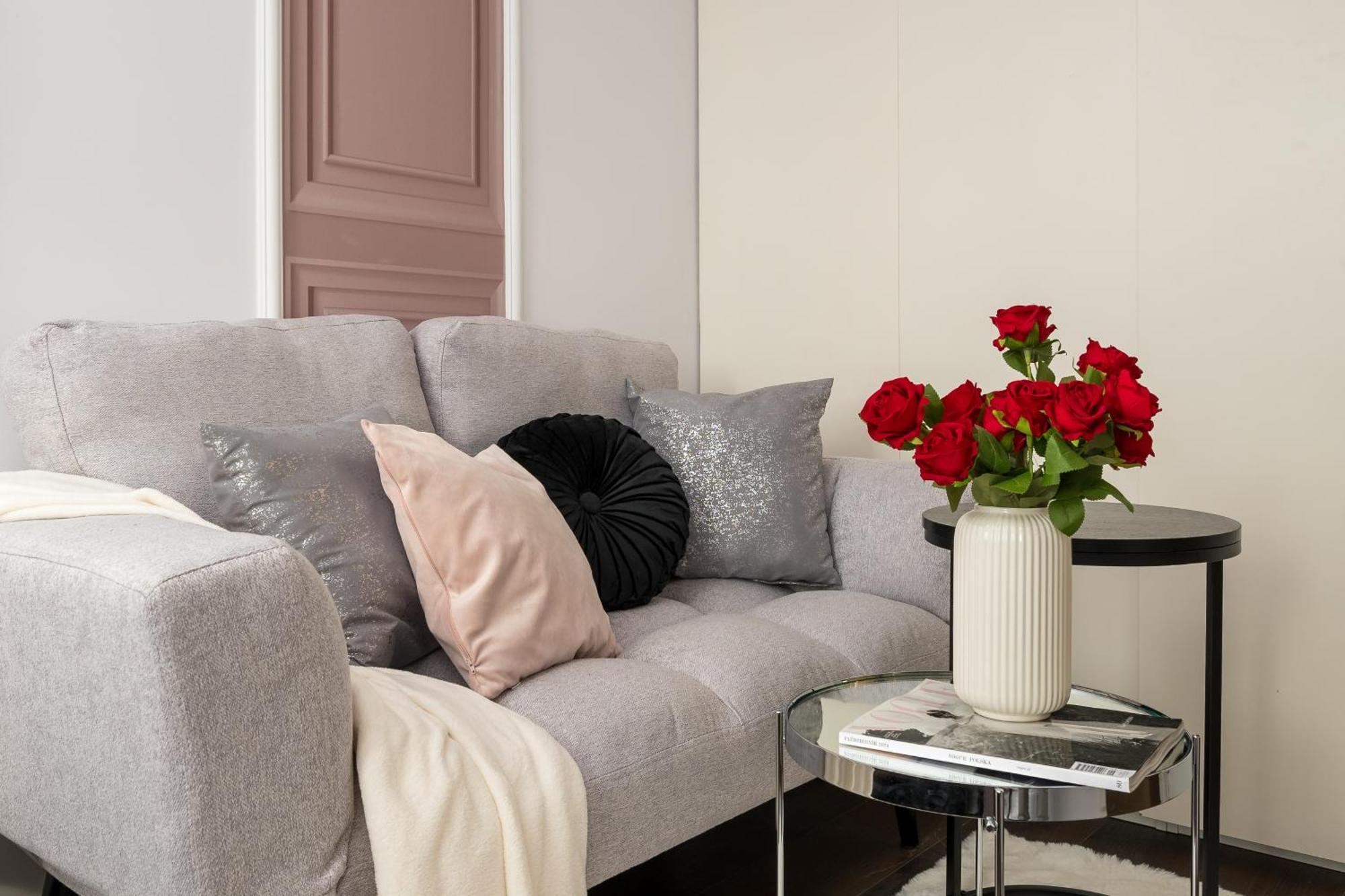 Апартаменти So Chic! 2-Bedroom Urban Suite 900M To Central Station Metro Rondo Onz *